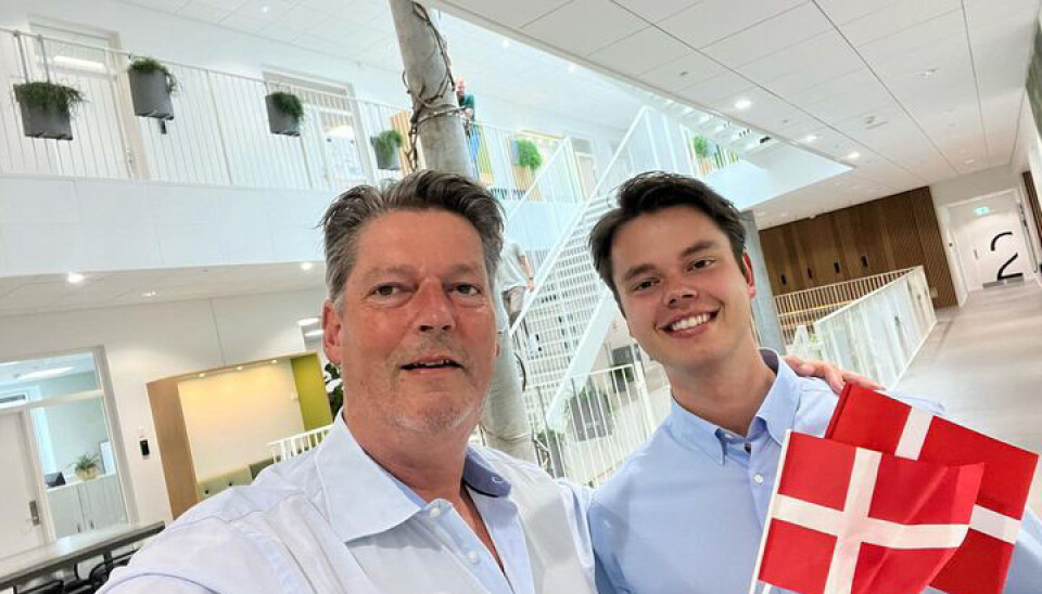 Christian Elhauge færdiguddannet som Finansøkonom Christian Elhauge færdiguddannet som Finansøkonom