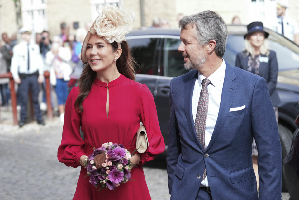 Kronprinsessens smukke
hat fik hun oprindeligt lavet i
2011 til fyrst Albert og
fyrstinde Charlenes bryllup i
Monaco.