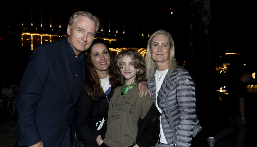 Udover Lise havde Peter
også inviteret datteren,
Merle på snart 13 år, og
Merles mor, Christina
Maria Jensen, 47, med