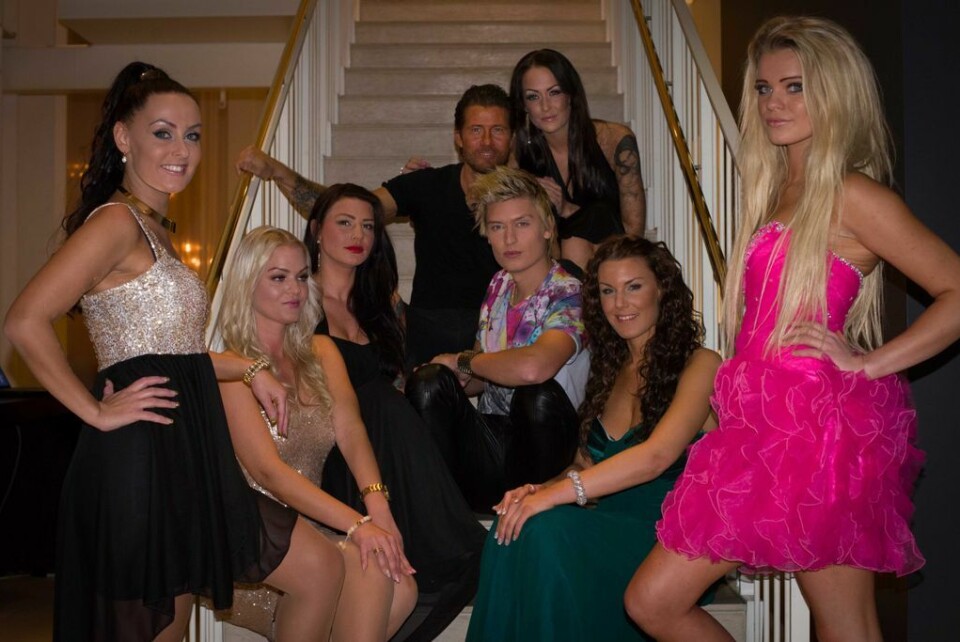 Øverst til venstre: Helene, Julie, Joanna, Frederik, Geggo, Patrick, Nadia og Jeanette. (Foto: Bjørn Hvidsteen) Øverst til venstre: Helene, Julie, Joanna, Frederik, Geggo, Patrick, Nadia og Jeanette. (Foto: Bjørn Hvidsteen)