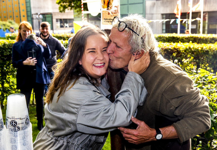Jørgen med hans yngste datter, Anna, til DR åbent hus i 2019