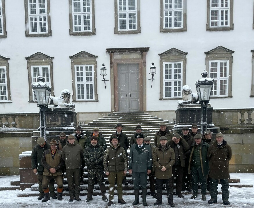 Inden jagten gik ind var der parole på Fredensborg Slot, hvor hele jagtselskabet blev samlet foran trappen.