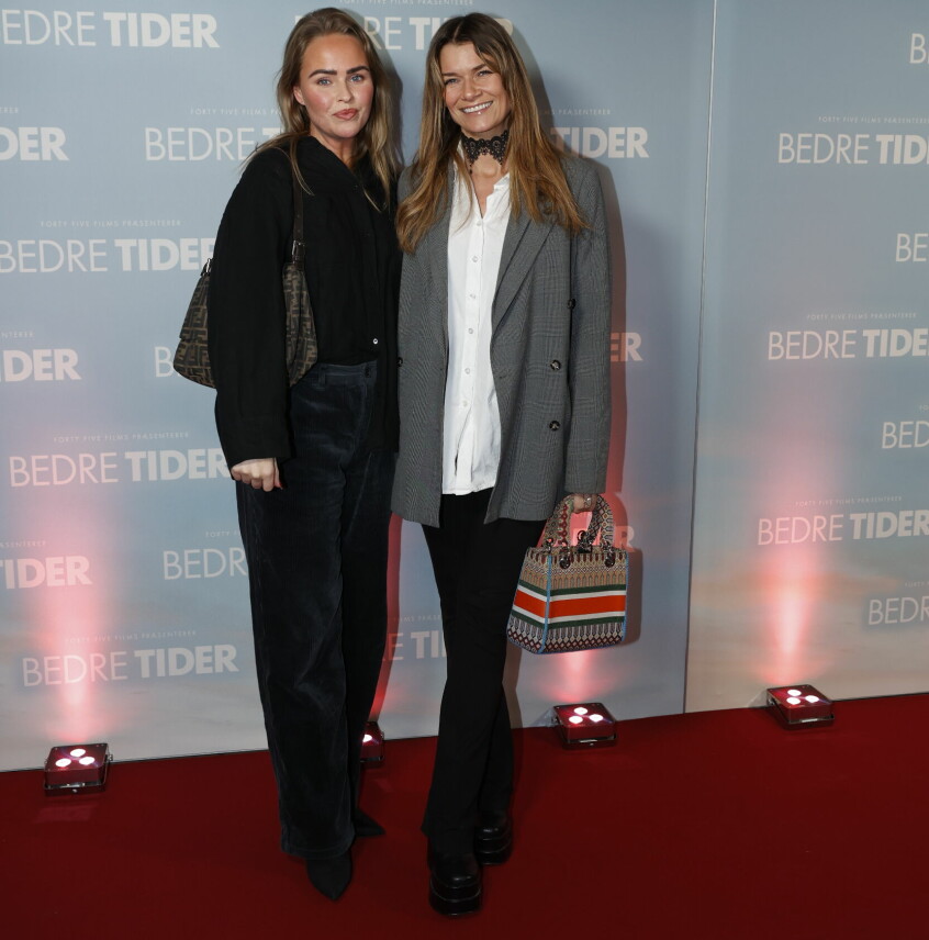 Rikke Gøransson til premieren på 'Bedre tider' sammen med makeup artist Line Hjæresen.