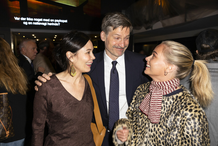 Nikolaj Coster-Waldau med hustruen Nukâka og datteren Safina.