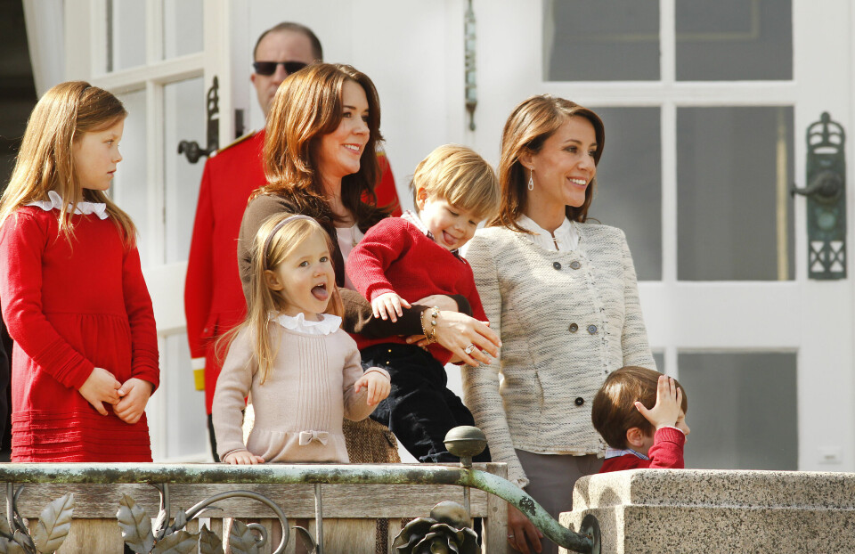 2014. Prinsesse Isabella, kronprinsesse Mary, Prinsesse Josephine, prins Vincent, Prinsesse Marie og Prins Henrik
