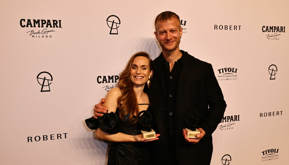 Laura Christensen og Gustav Giese vinder hver en 'Robert' for årets biroller i tv-serien 'Huset'.