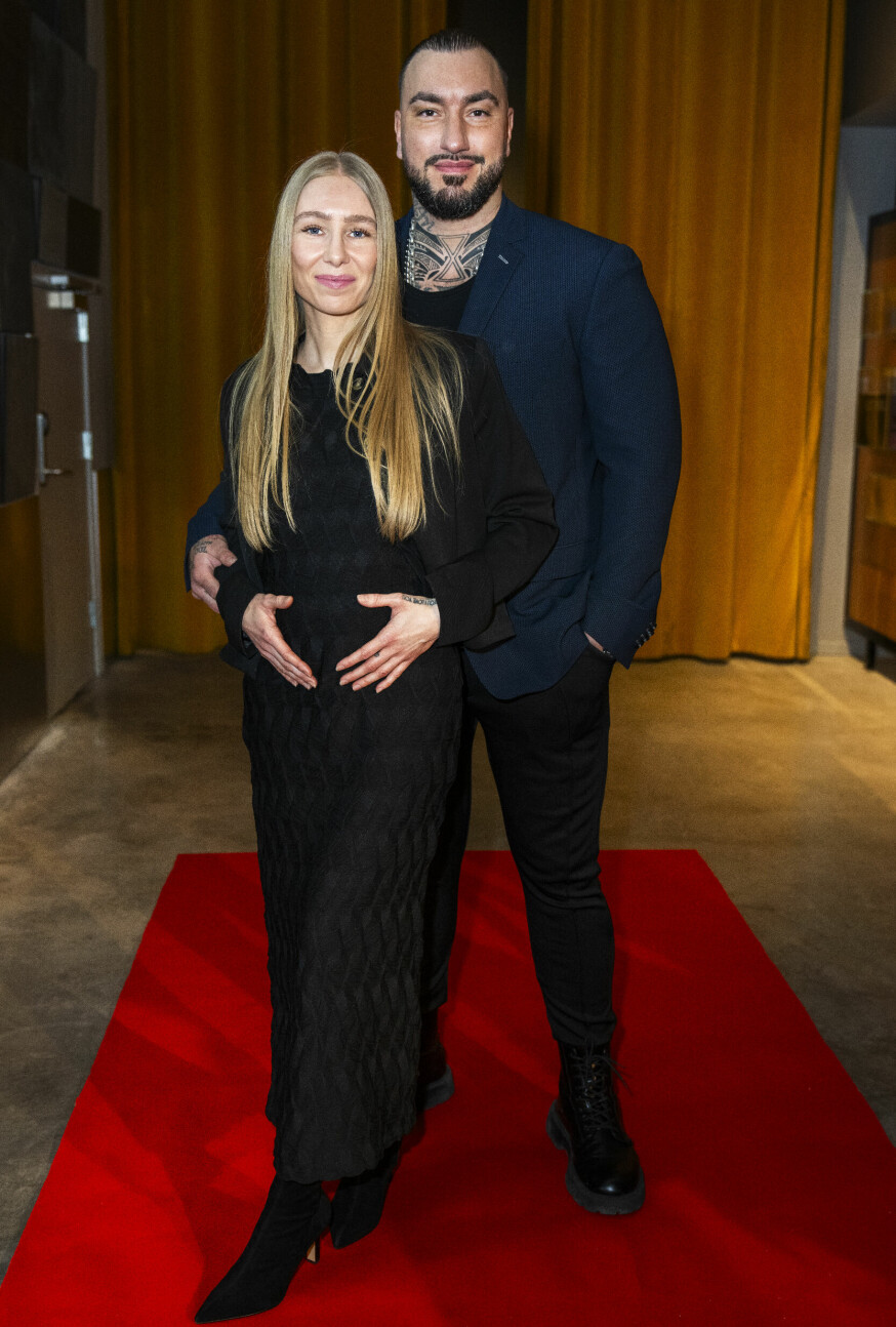 Joey Moe med hustruen Zenia Jeanine ved premieren på "Ripple" i Big Bio i København.