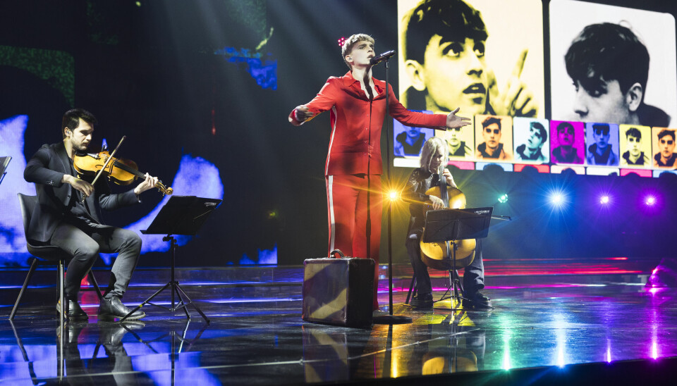 Cristian Oprea til femte 'X Factor'-liveshow.