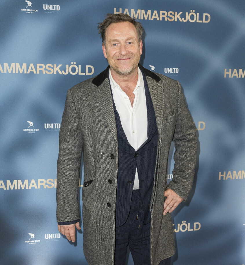 Adam Price til premieren på spillefilmen 'Hammarskjöld'.