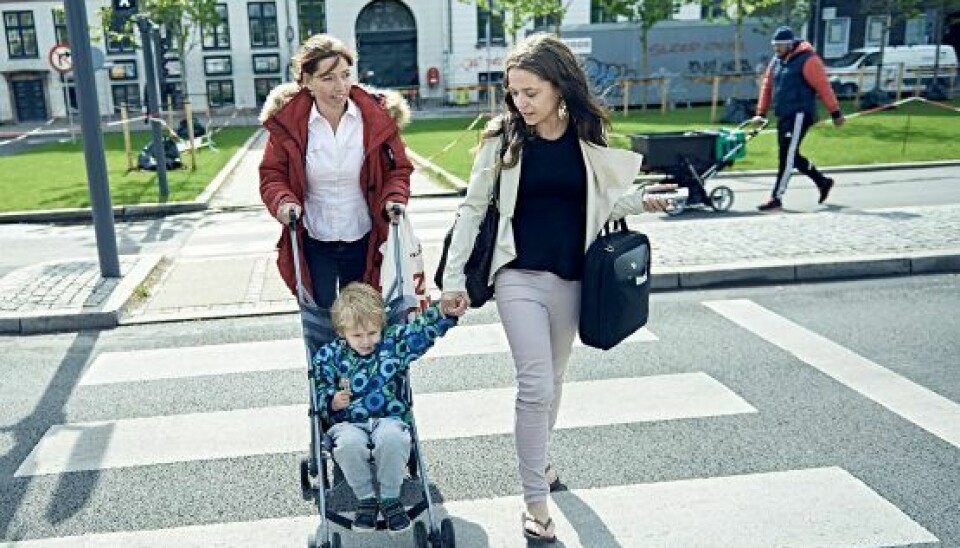 Her er Amanda Sisse sammen med sin mor og søn (Foto: Janus Nielsen)