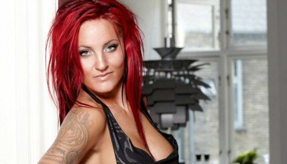 Stripper-Jackie. (Foto: SBS) Stripper-Jackie. (Foto: SBS)
