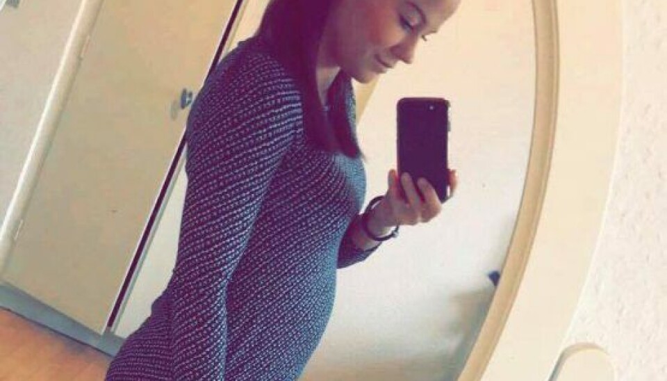 Sarah er 14 uger henne og har allerede fået en fin lille mave (Foto: Privat) Sarah er 14 uger henne og har allerede fået en fin lille mave (Foto: Privat)