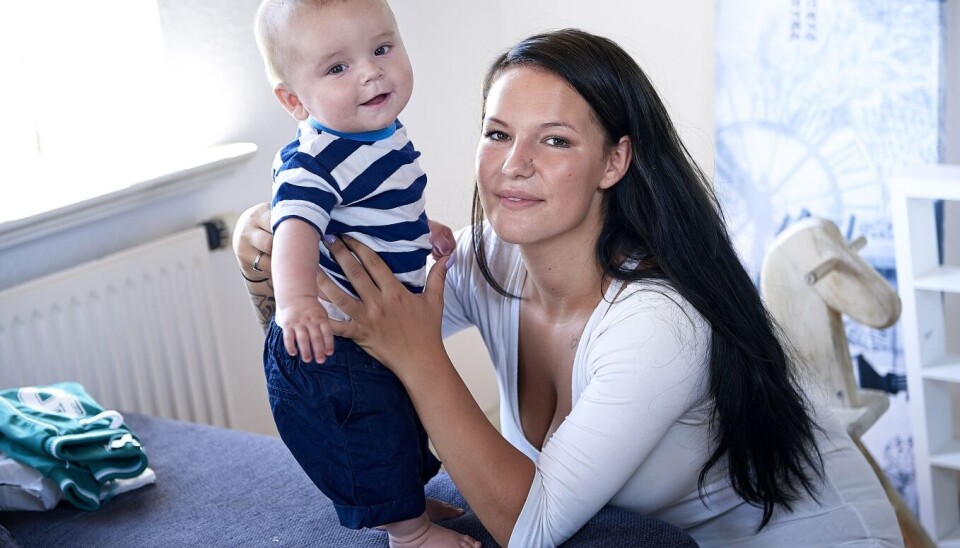 -Vi arbejder meget og har travlt med børn, planlægning af bryllup mm. Men min søde kommende mand har da tænkt på mig som alle andre dage. Han har lagt en sød seddel og et hjerte med pastiller, inden han tog afsted på arbejde. Men det gør han tit. Så kært! Men hver dag er som valentinesdag for mig. (Foto: Discovery Networks Danmark/Janus Nielsen)