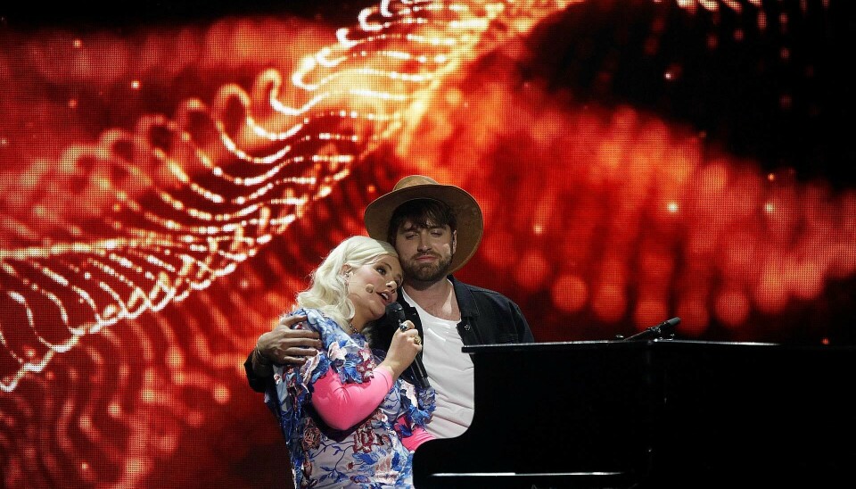 Sofie Linde gav den gas med den tidligere Gulddreng Malte Ebert til 'X Factor'-finalen (Foto: Niels Henrik Dam)