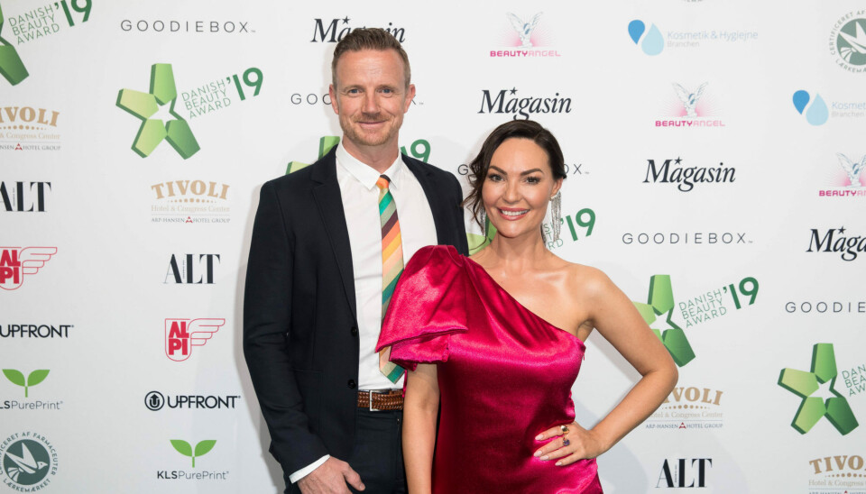 Mascha Vang sammen med sin kæreste, jægerpiloten Troels Krohn Deli. (Foto: Henrik Petersen). Mascha Vang sammen med sin kæreste, jægerpiloten Troels Krohn Deli. (Foto: Henrik Petersen).