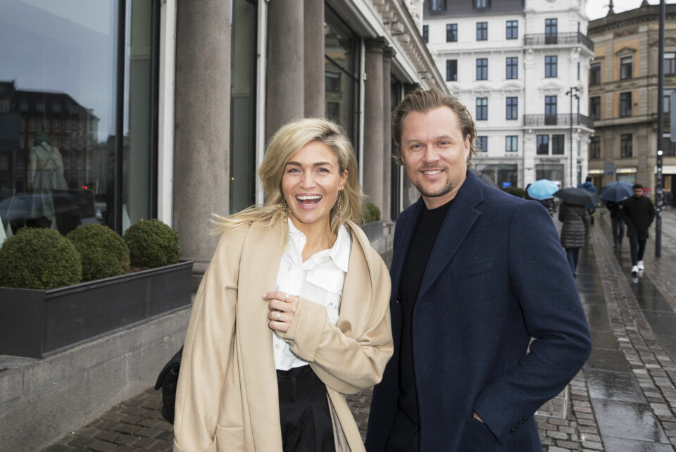 Christiane Schaumburg-Müller og kæresten Daniel Åxman foran hotel D'angleterre den 29. februar 2020. (Foto: Henrik R. Petersen)