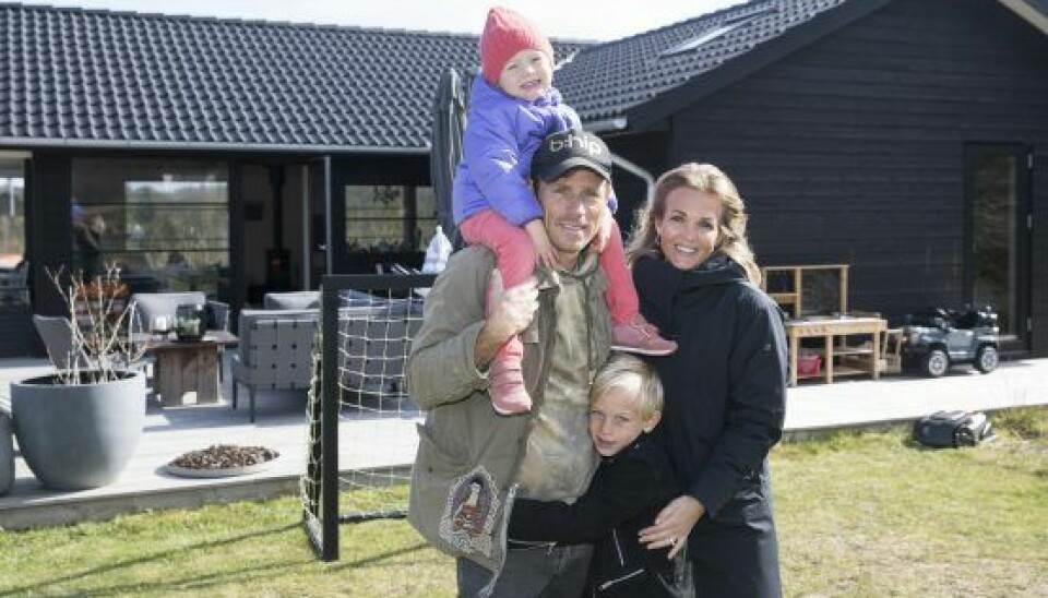Tina Lund og familien er tilbage i Danmark, hvor de nyder hinanden (Foto: Henrik R. Petersen)