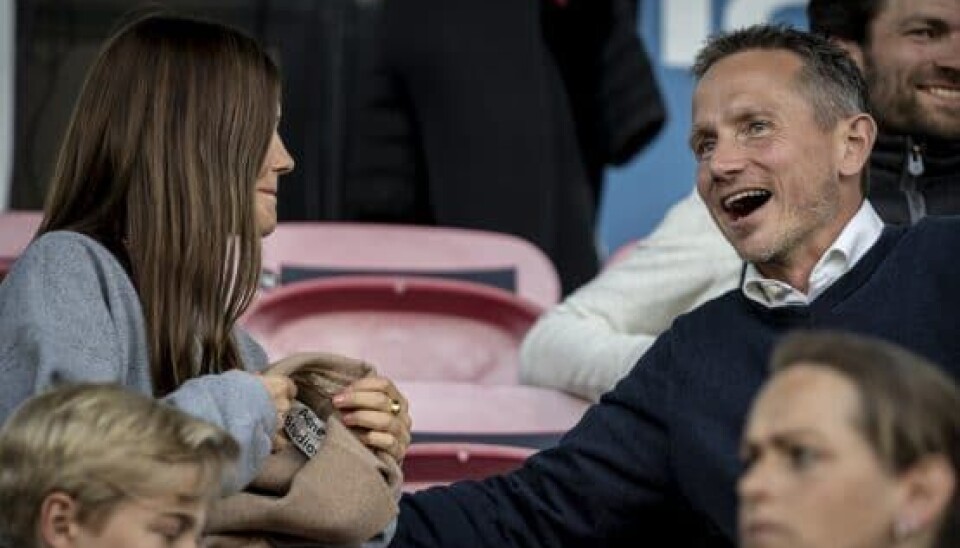 Pernille Rosendahl og folketingsmedlem Kristian Jensen (V) under Superliga-kampen mellem FC Midtjylland og FC København på MCH Arena i Herning, torsdag den 9. juli 2020. FCM vinder kampen 3-1.. (Foto: Mads Claus Rasmussen/Ritzau Scanpix)