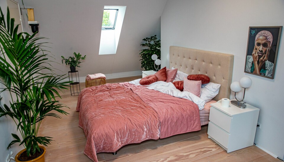 Soveplads 1 - lidt mere afsides - på 'pigernes værelse' med make up stationen (Foto: Realityportalen)