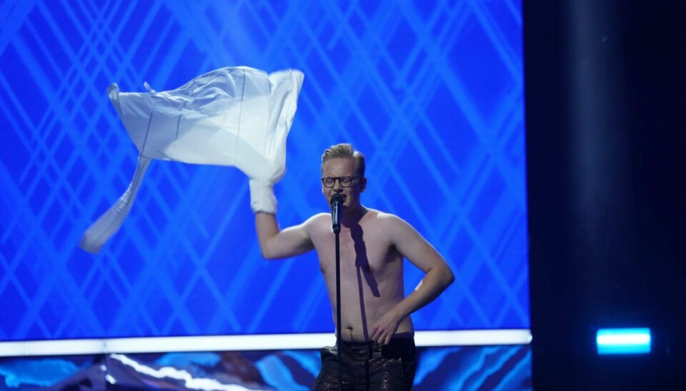 Emil Wismann smed trøjen i 'X Factor'-finalen 2020: 'Topmaven har også ret', lød det fra Emil, der ikke længere lytter til andres negative kommentarer (Foto: Anthon Unger)