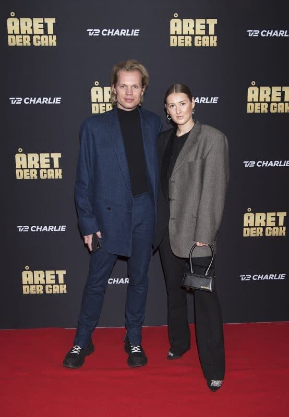 Søren Le Schmidt og kæresten Nikoline til 'Året der gak' 2020 (Foto: Peter Hauerbach) Søren Le Schmidt og kæresten Nikoline til 'Året der gak' 2020 (Foto: Peter Hauerbach)
