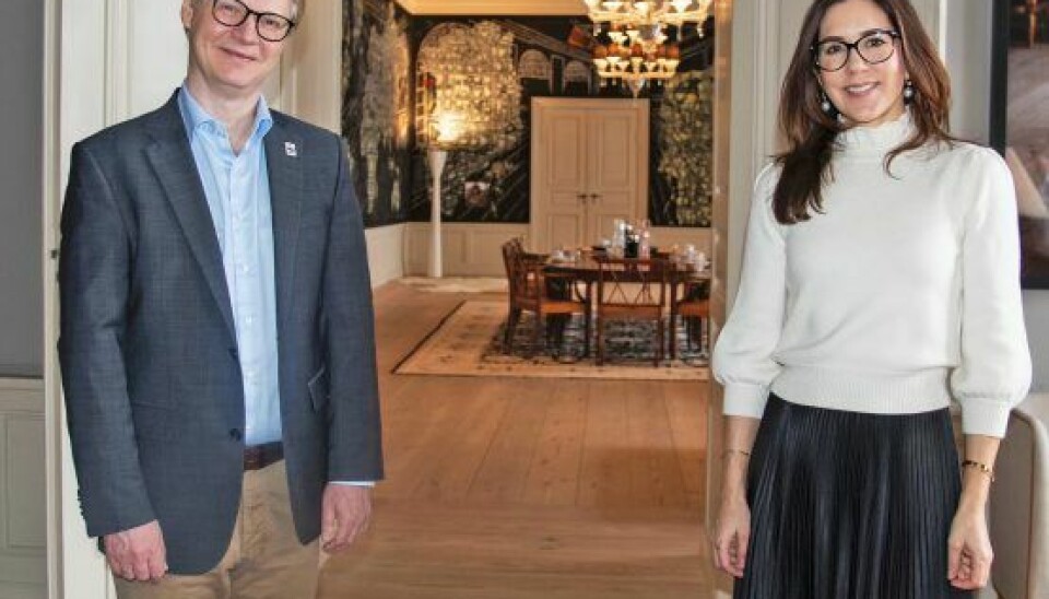 Kronprinsessen bar ved mødet med Bo Øksnebjerg en hvid uldsweater fra Co (Foto: Bo Nymann)
