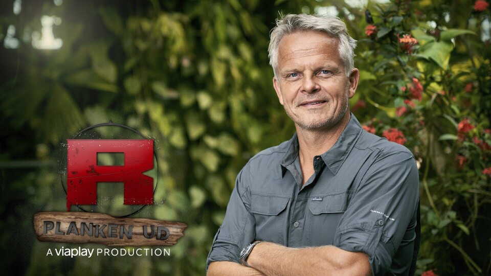 'Robinson Ekspeditionen' blev desværre aflyst i 2020 på grund af coronakrisen, men i stedet kom erstatningen 'Robinson Ekspeditionen - Planken ud'. Det var et talkshow med Jakob Kjeldbjerg i front, hvor han sammen med tidligere deltagere så tilbage på 'Robinson Ekspeditionen's tyve år på skærmen (Foto: Viaplay) 'Robinson Ekspeditionen' blev desværre aflyst i 2020 på grund af coronakrisen, men i stedet kom erstatningen 'Robinson Ekspeditionen - Planken ud'. Det var et talkshow med Jakob Kjeldbjerg i front, hvor han sammen med tidligere deltagere så tilbage på 'Robinson Ekspeditionen's tyve år på skærmen (Foto: Viaplay)