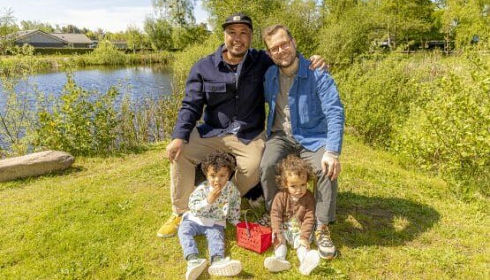 Lambang og Kaspar fra 'Sommerdrømme' med børnene Atlas og Java (Foto: Michael Stub) Lambang og Kaspar fra 'Sommerdrømme' med børnene Atlas og Java (Foto: Michael Stub)