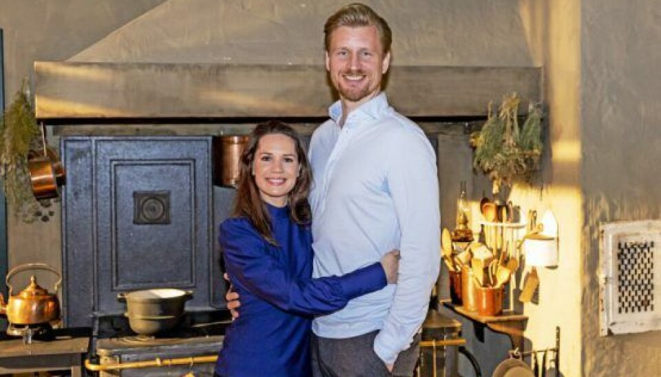 Andreas er gift med 'Badehotellet'-kollegaen Amalie Dollerup, og de har sønnen August på snart tre år. (Foto: Lars E Andreasen) Andreas er gift med 'Badehotellet'-kollegaen Amalie Dollerup, og de har sønnen August på snart tre år. (Foto: Lars E Andreasen)