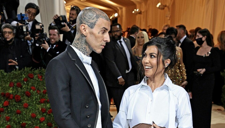 NEW YORK, NEW YORK - MAY 02: (L-R) Travis Barker and Kourtney Kardashian attend The 2022 Met Gala Celebrating 'In America: An Anthology of Fashion' at The Metropolitan Museum of Art on May 02, 2022 in New York City. (Photo by Dimitrios Kambouris/Getty Images for The Met Museum/Vogue)