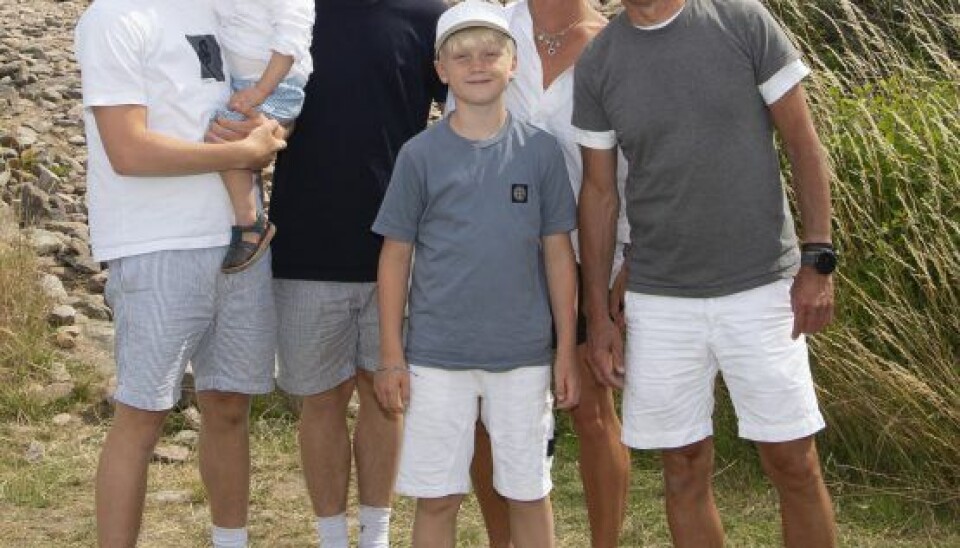 Bubber og Signe med Alfred, Valdemar, Harald og Ludvig på Bornholm i sommer.AlfredSigne RossingBubber Bubber og Signe med Alfred, Valdemar, Harald og Ludvig på Bornholm i sommer.AlfredSigne RossingBubber