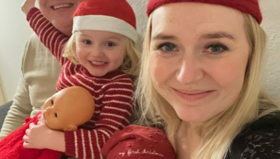 Nikolaj og Maria har sammen døtrene Solvej, som inden længe fylder 3 år og Mathilde, som kom til verden i juni-måned i år. Foto: Privat.