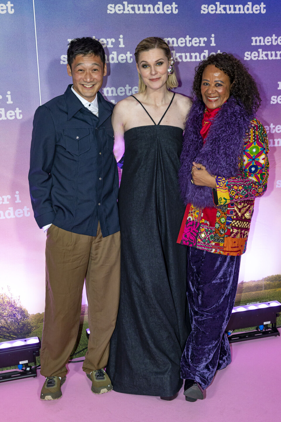Thomas Hwan, Sofie Torp og Hella Joof til premiere på 'Meter i sekundet'. (Foto: Michael Stub) Thomas Hwan, Sofie Torp og Hella Joof til premiere på 'Meter i sekundet'. (Foto: Michael Stub)