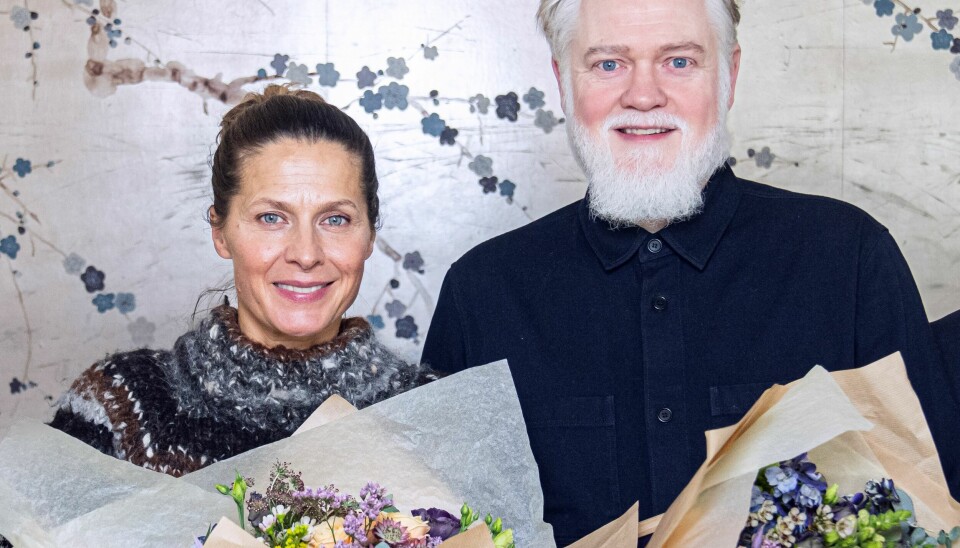 Andrea Elisabeth Rudolph og Esben Dalgaard modtager Kræftens Bekæmpelses Hæderspris. (Foto: Jonas Olufsen)