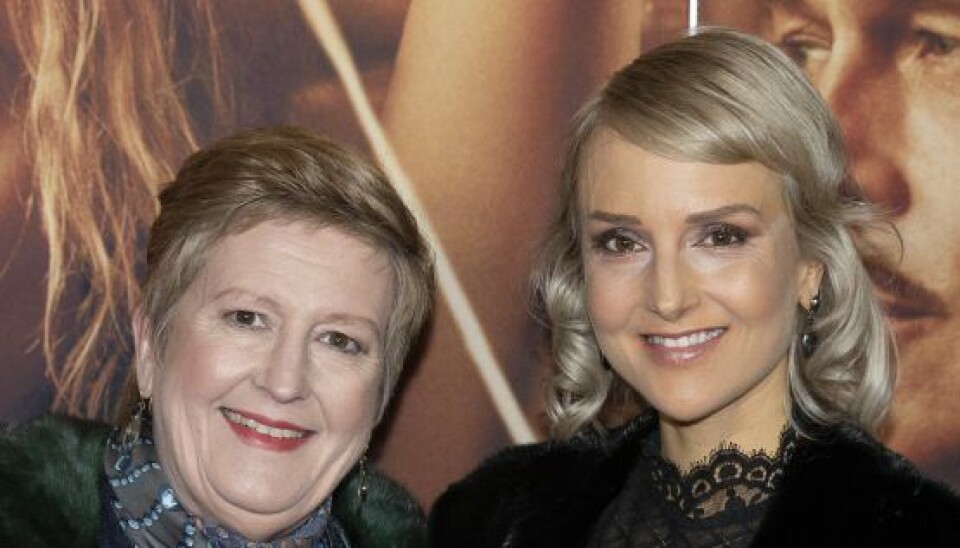 Mai Manniche med sin mor, Vibeke. (Foto: Anthon Unger) Mai Manniche med sin mor, Vibeke. (Foto: Anthon Unger)