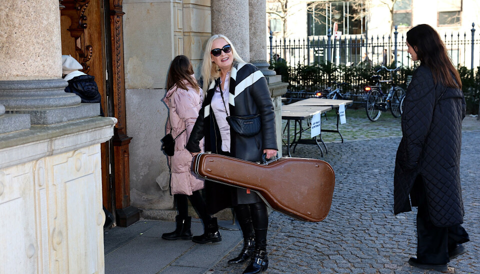 Anne Linnet til Britt Bendixens bisættelse (Foto: Henrik R. Petersen)