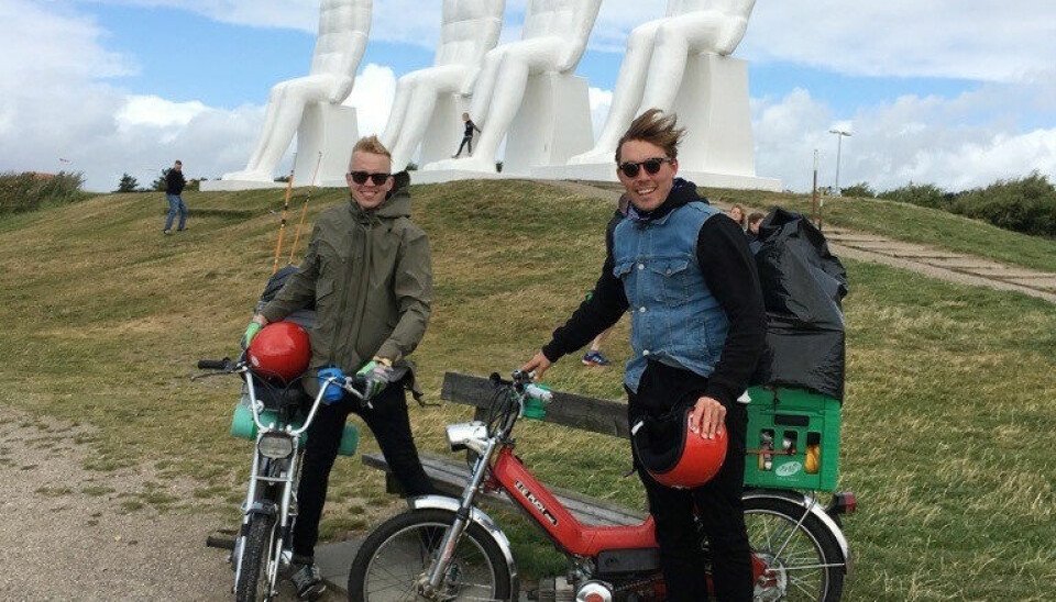 – Vi satte to gamle Puch
Maxier i stand og kørte Danmark rundt i 2016. 920 kilometer på seks dage. I 2020
tog vi så Sjælland rundt,
fortæller Steffen.