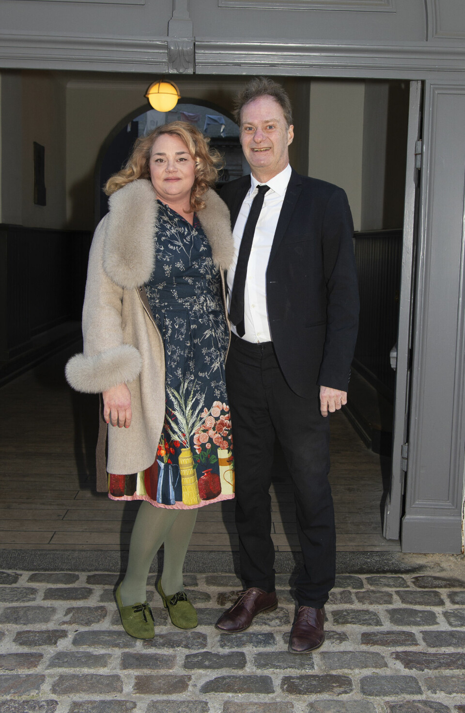 Knud Romer Jørgensen,
62, med kæresten Laura
Kirkegaard, 47, der er
direktør i Landsorganisation af Kvindekrisecentre.
